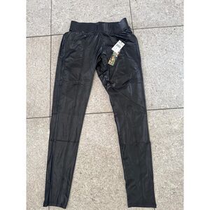 Freestyle Womens Faux Leanther Pants